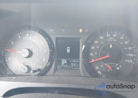 2015 Toyota Sienna Le 8 Passenger from USA, damaged, VIN 5TDKK3DC5FS597192